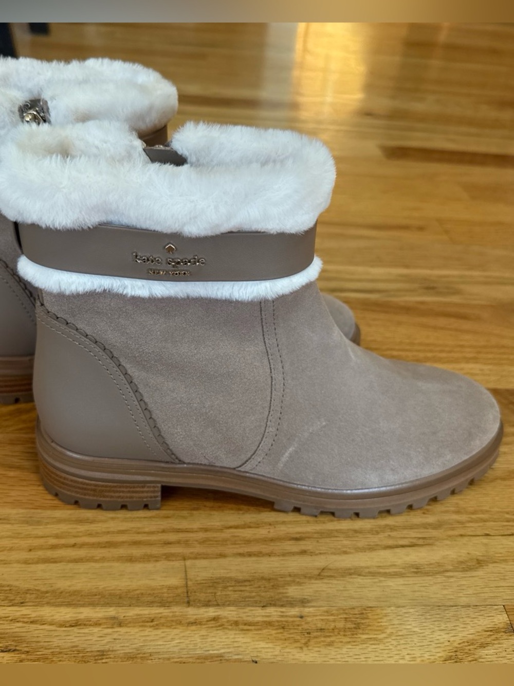 Kate Spade Bailee Suede Winter Booties Faux Fur Trim Taupe 9.5
